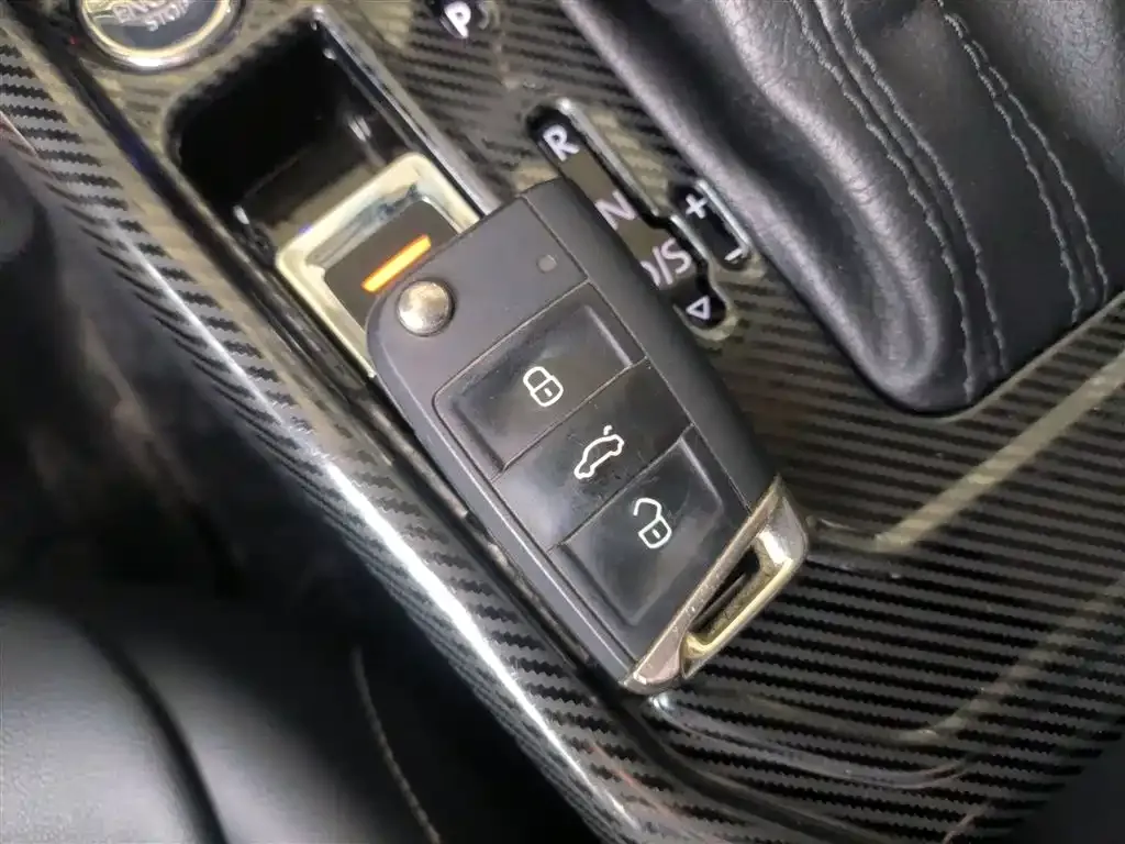 Volkswagen Lamando 2021 из CN, фото 4