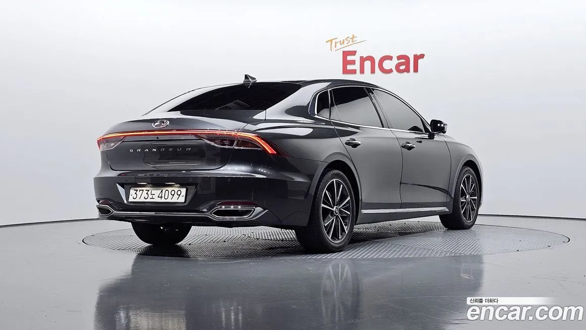 Hyundai Grandeur 2022 из KR, фото 6