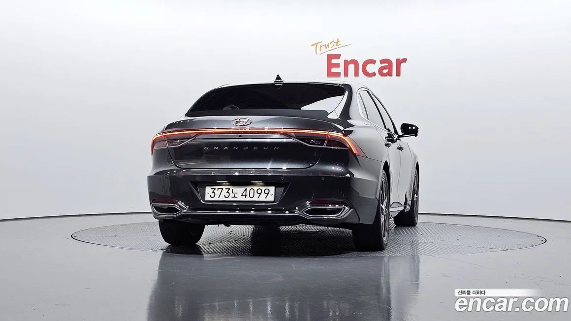 Hyundai Grandeur 2022 из KR, фото 2