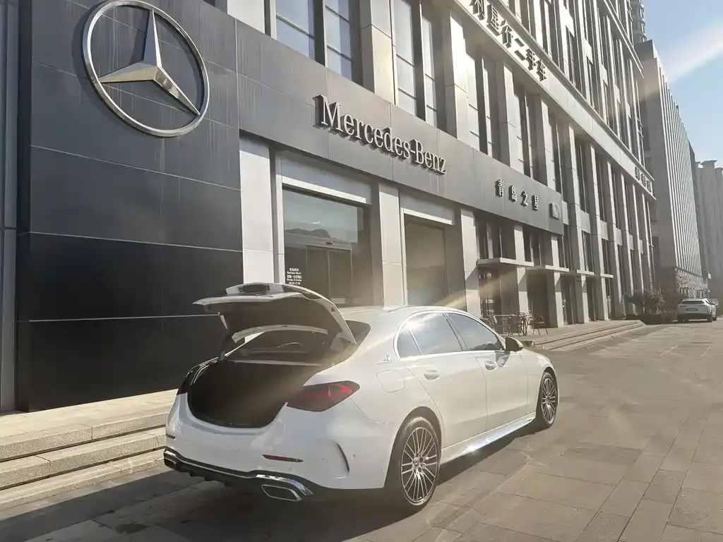 Mercedes-Benz C-Class 2024 из CN, фото 3