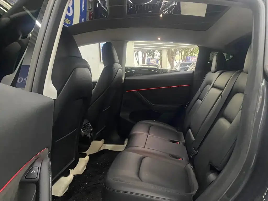Tesla Model Y 2022 из CN, фото 9