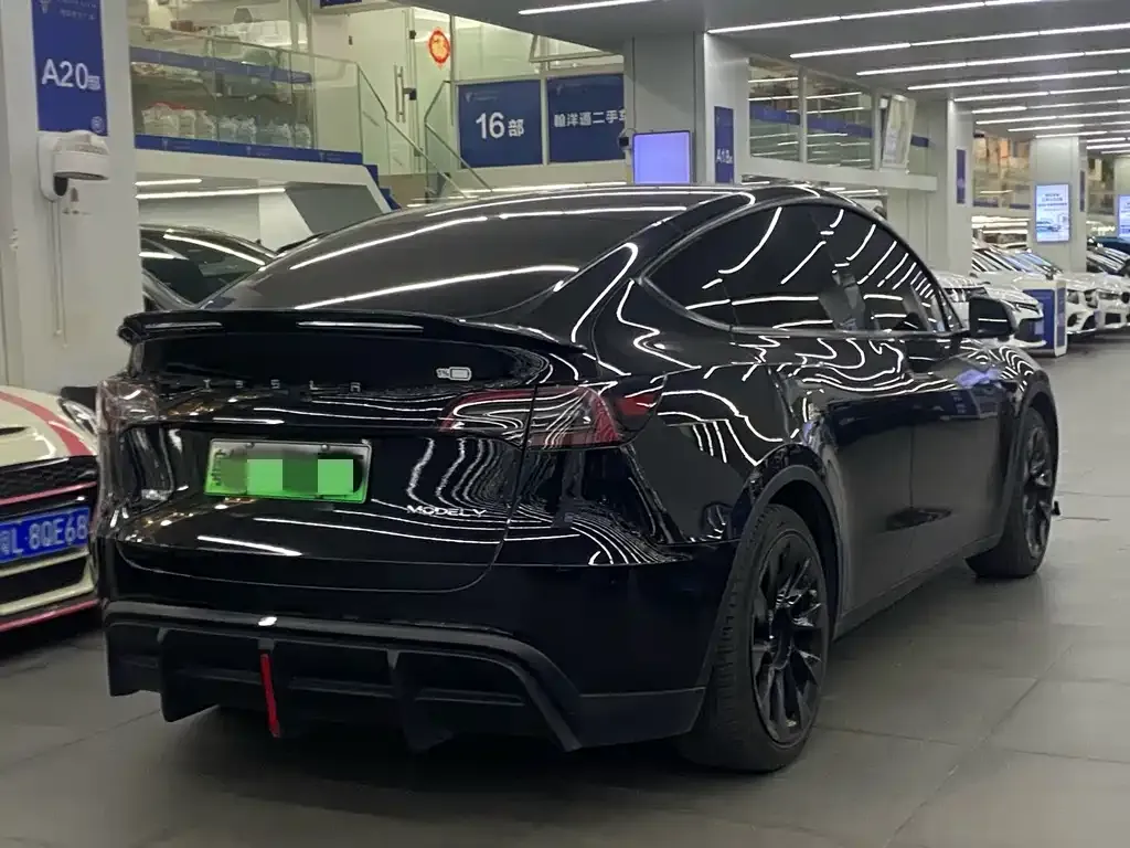 Tesla Model Y 2022 из CN, фото 5