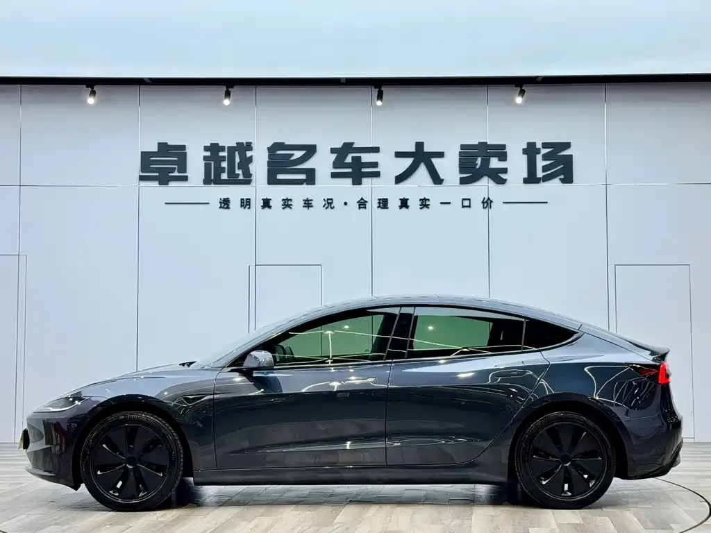 Tesla Model 3 2025 из CN, фото 7