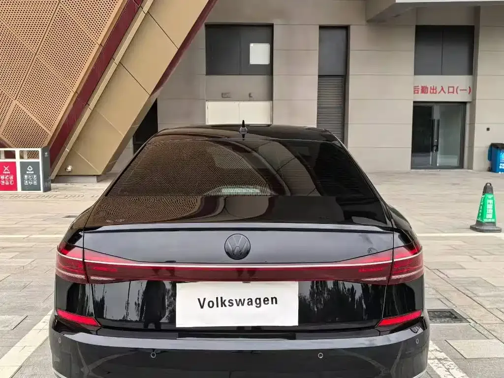 Volkswagen Passat 2022 из CN, фото 8