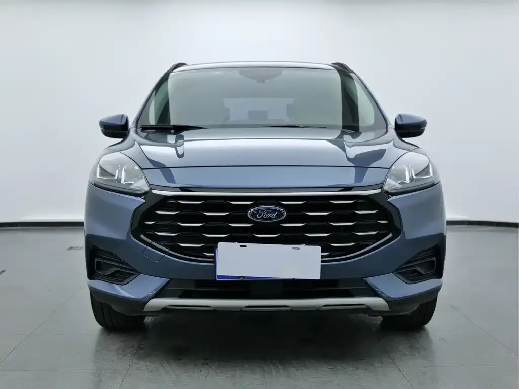 Ford Escape 2022 из CN, фото 2