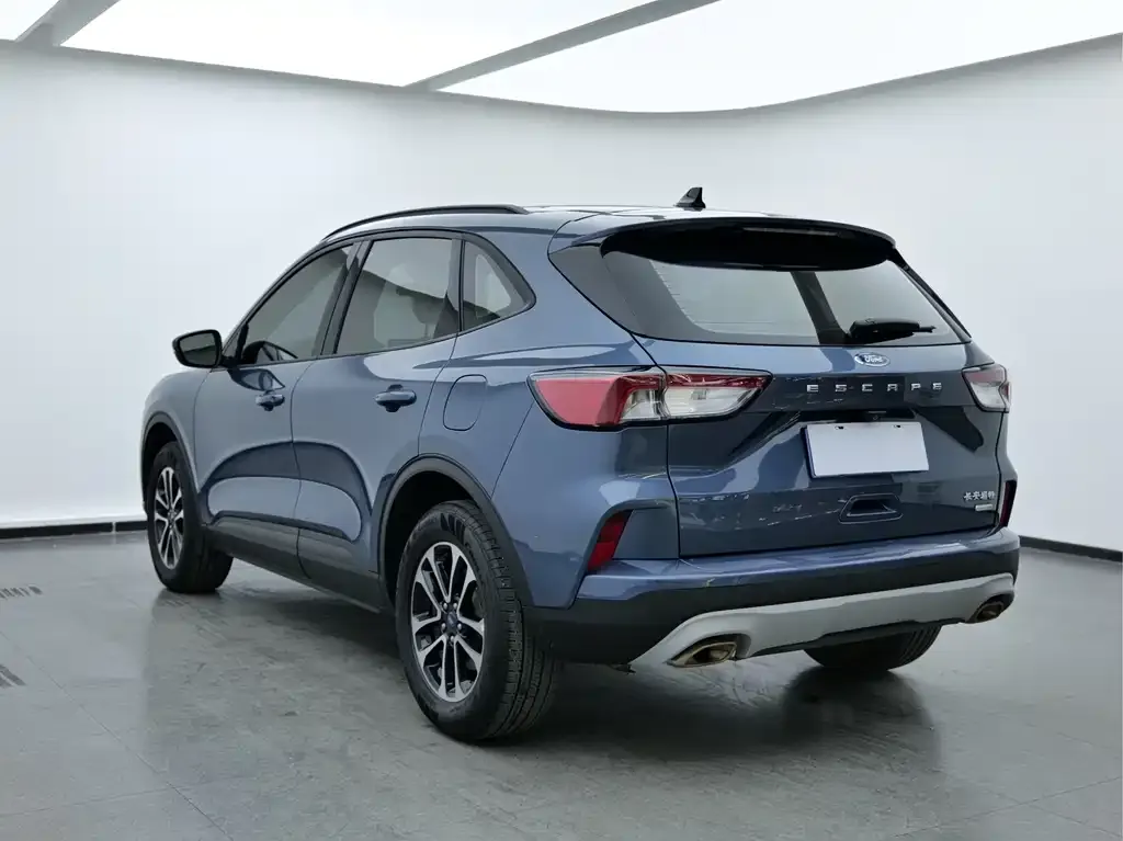Ford Escape 2022 из CN, фото 6