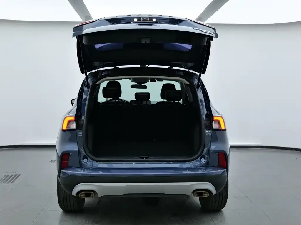 Ford Escape 2022 из CN, фото 9