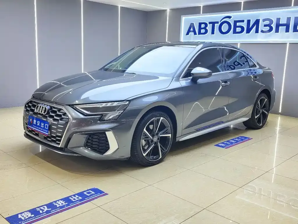 Audi A3 2022 из CN, фото 1