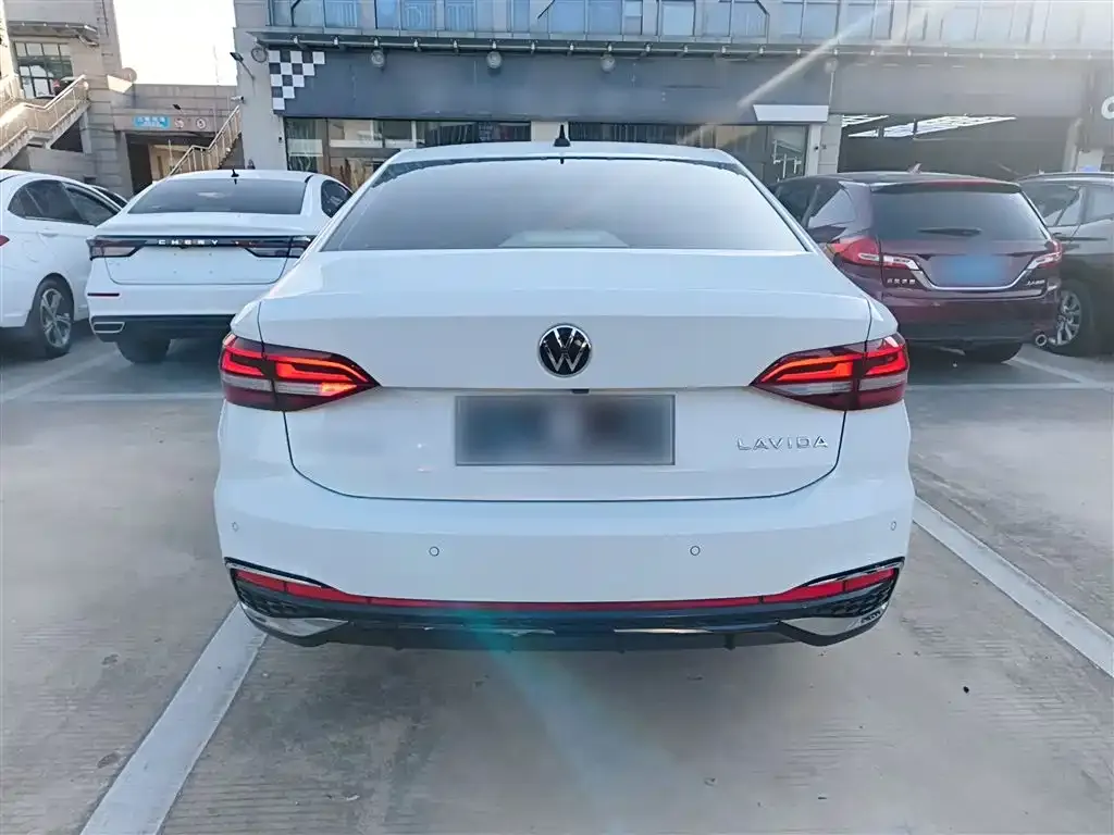 Volkswagen Lavida 2024 из CN, фото 4