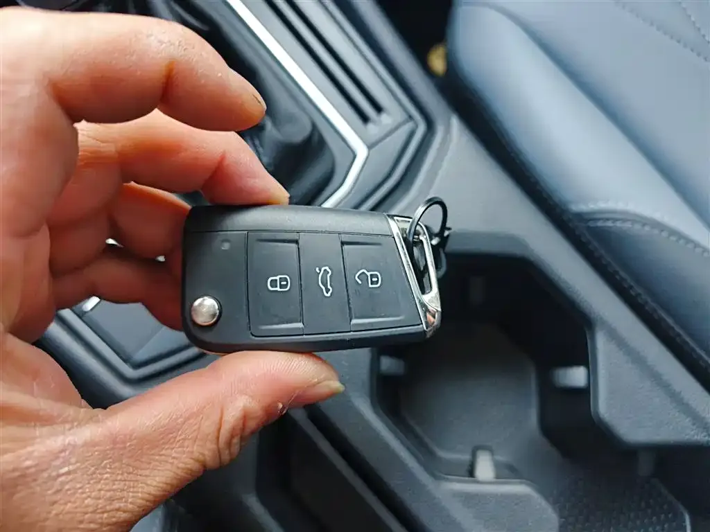 Volkswagen Lavida 2024 из CN, фото 10
