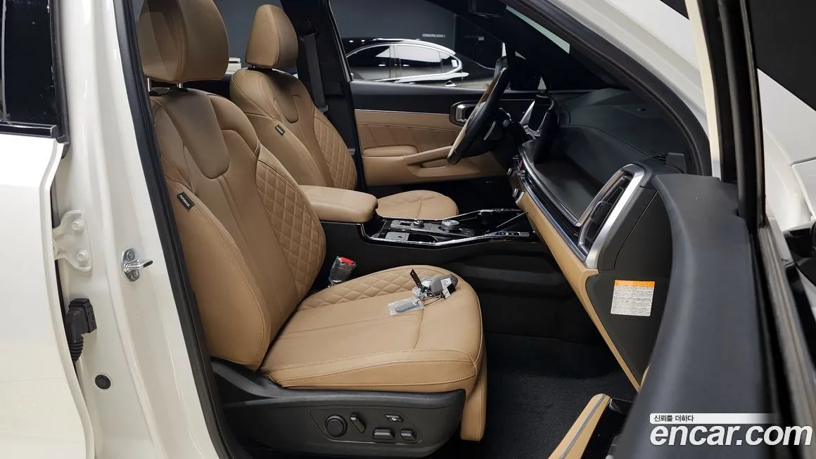Kia Sorento — фото 10