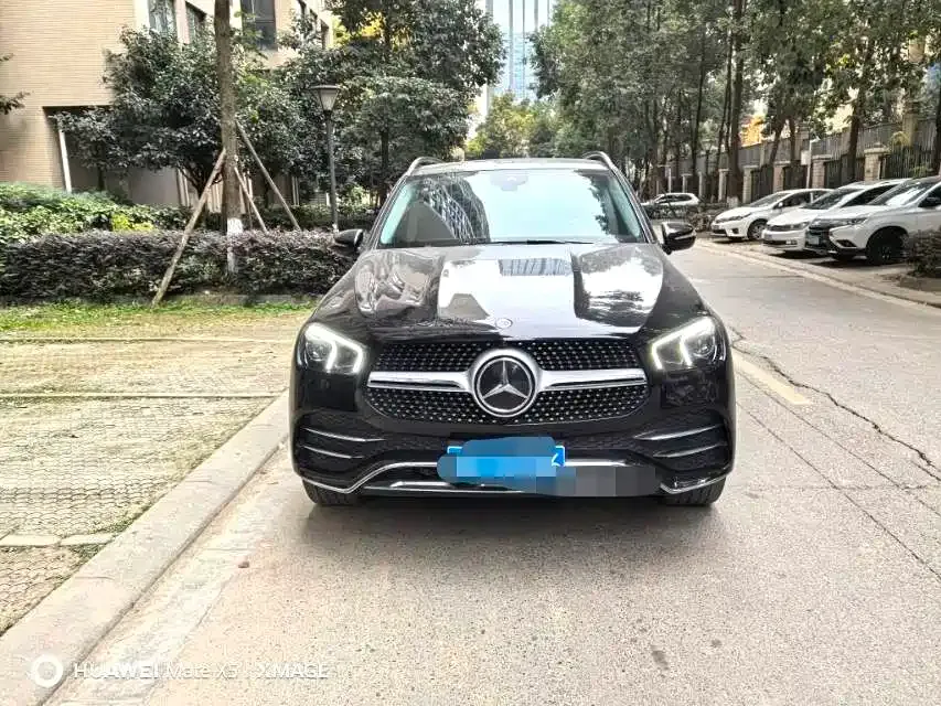 Mercedes-Benz GLE — фото 7