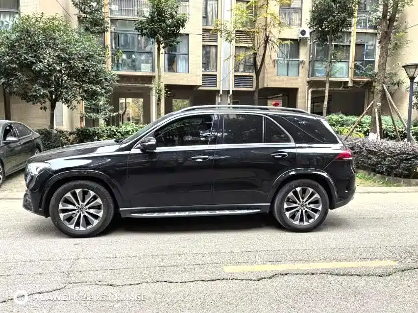 Mercedes-Benz GLE — фото 6