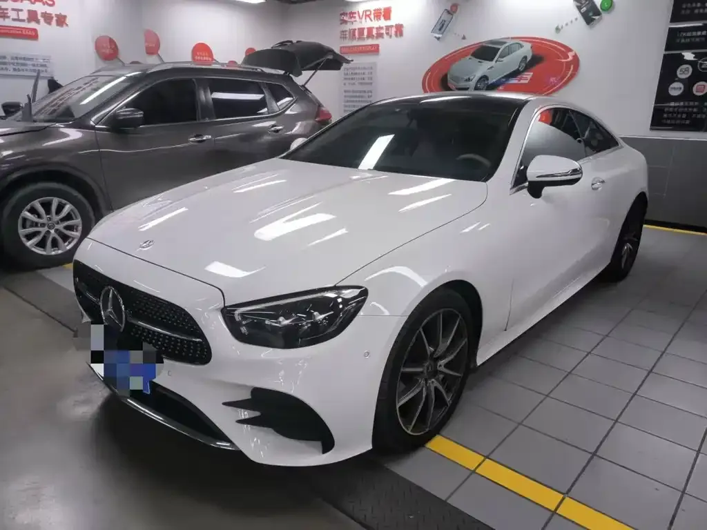 Mercedes-Benz E-Class (Import) — фото 1