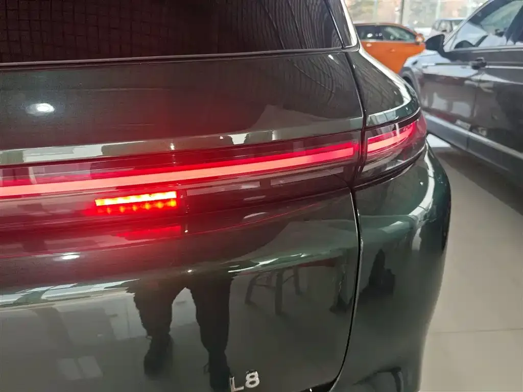 Li Auto L8 2023 из CN, фото 5