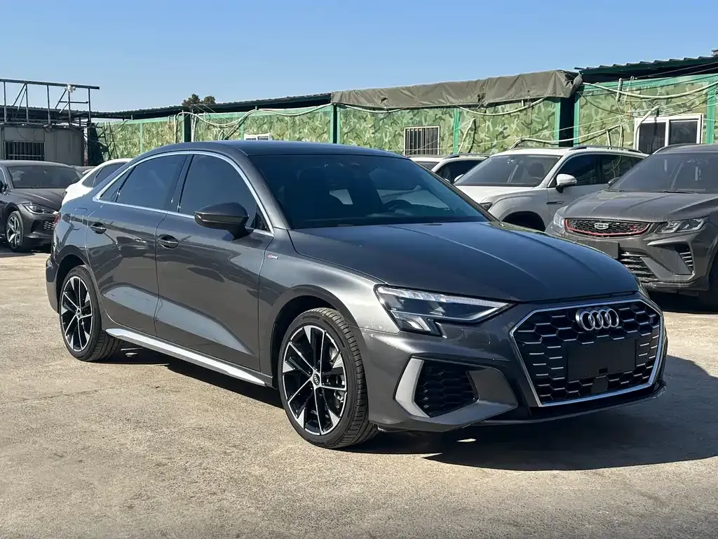Audi A3 2023 из CN, фото 9