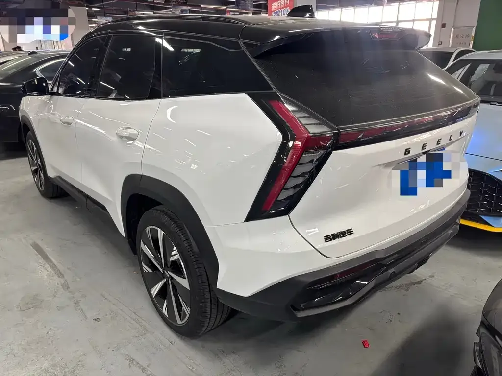 Geely Boyue L 2024 из CN, фото 3