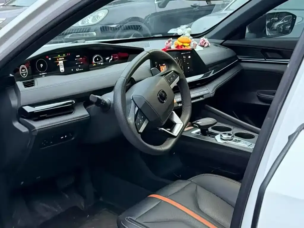 Changan UNI-V 2024 из CN, фото 5