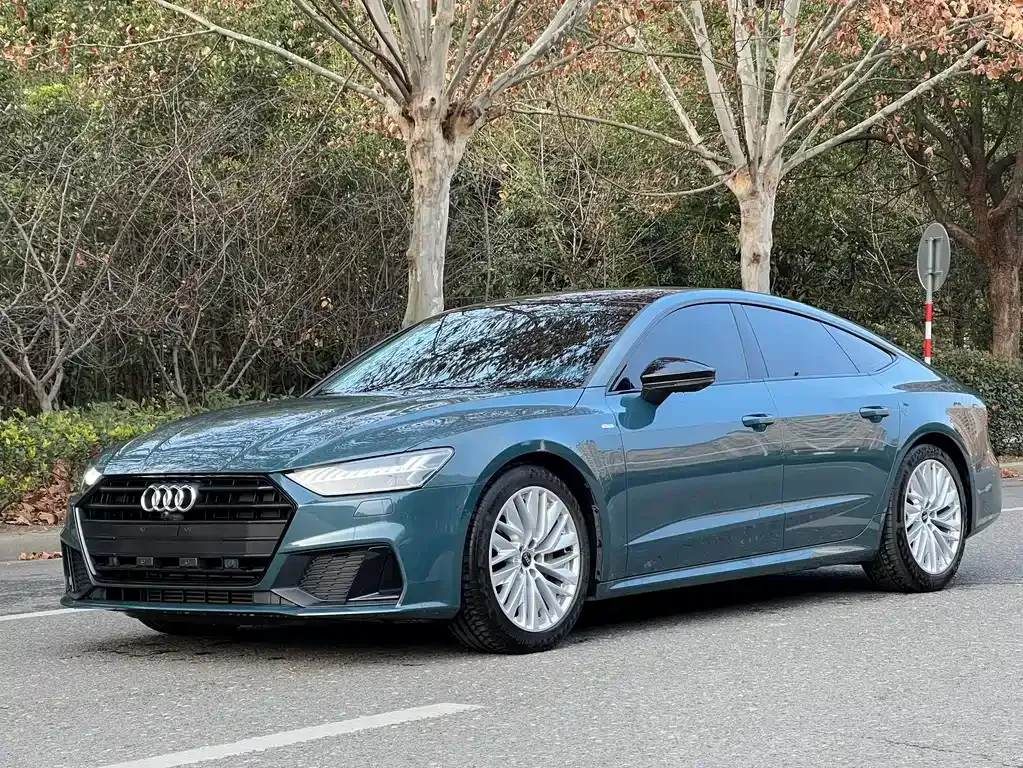 Audi A7 2021 из CN, фото 1