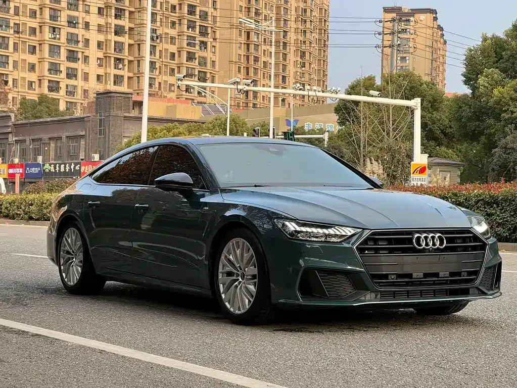 Audi A7 2021 из CN, фото 8