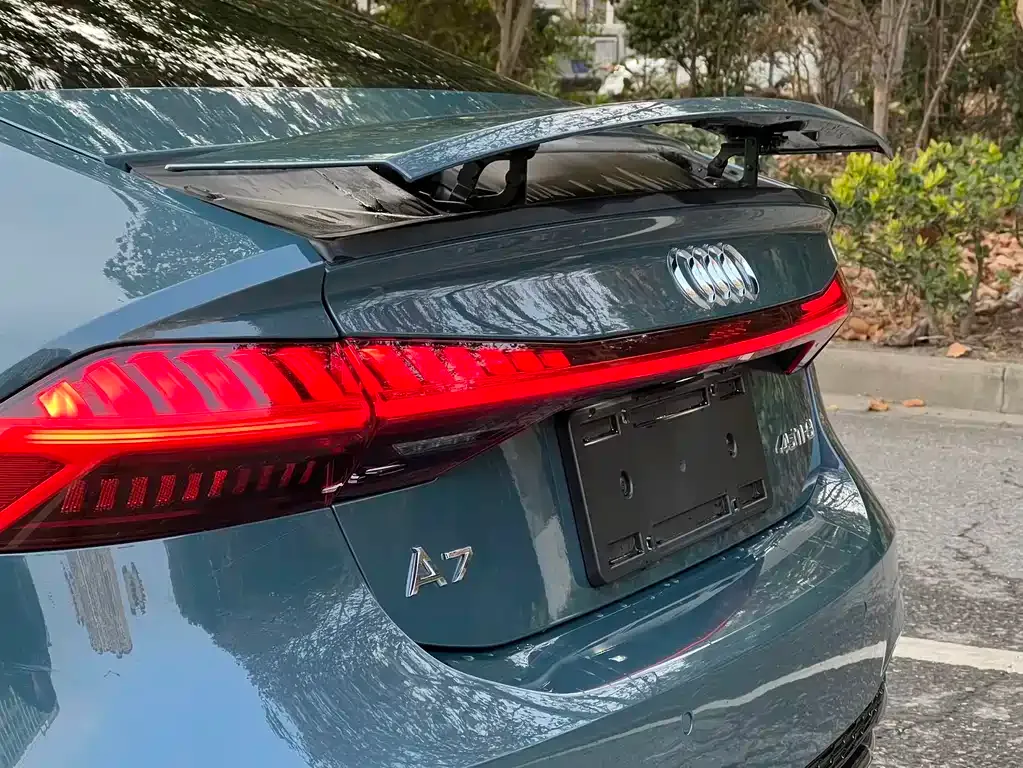 Audi A7 2021 из CN, фото 6