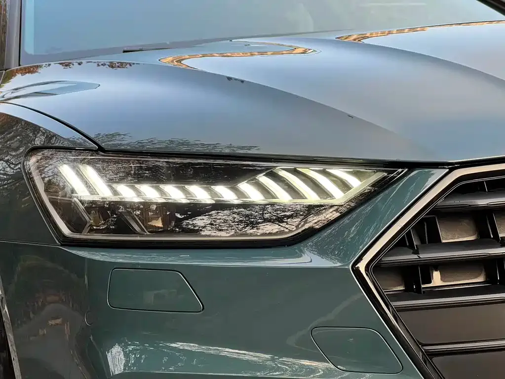 Audi A7 2021 из CN, фото 2