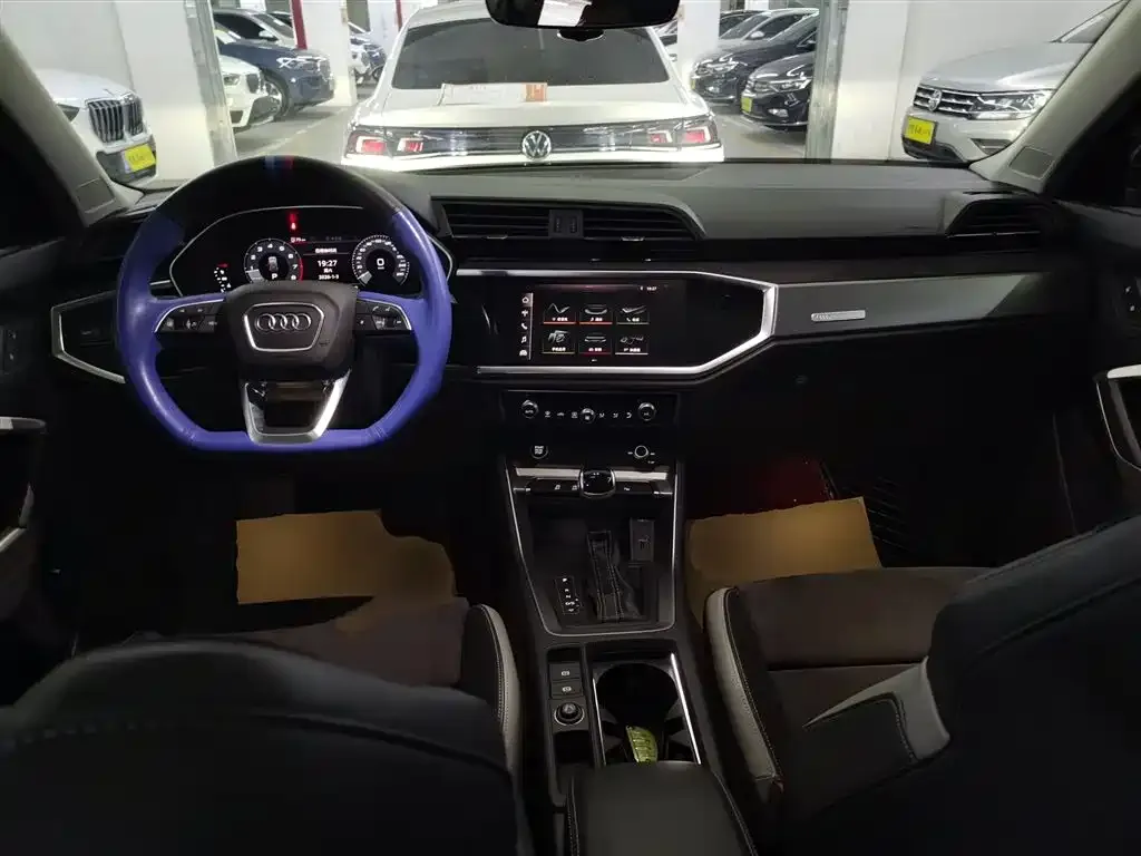 Audi Q3 2021 из CN, фото 7