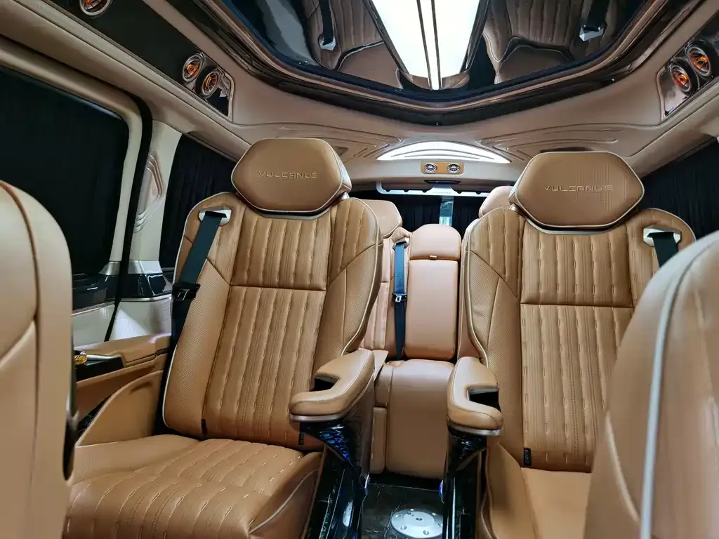 Mercedes-Benz V-Class 2026 из CN, фото 10