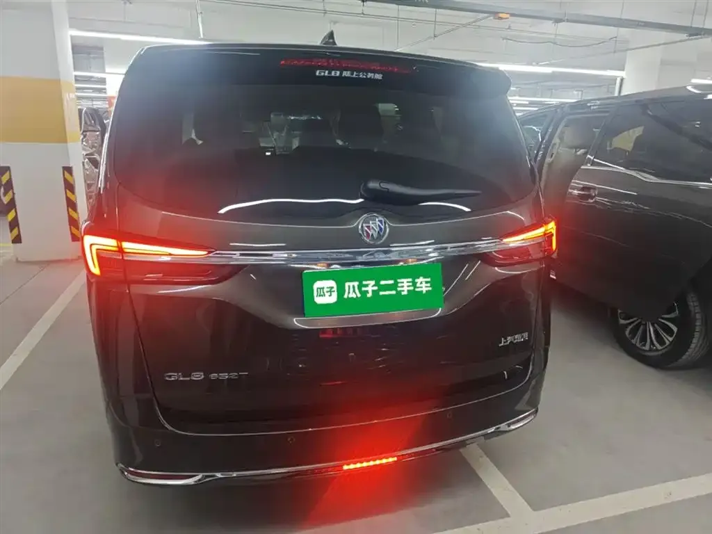 Buick GL8 2021 из CN, фото 6