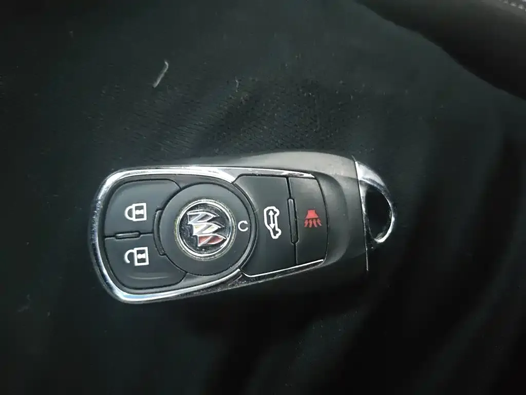 Buick GL8 2021 из CN, фото 7