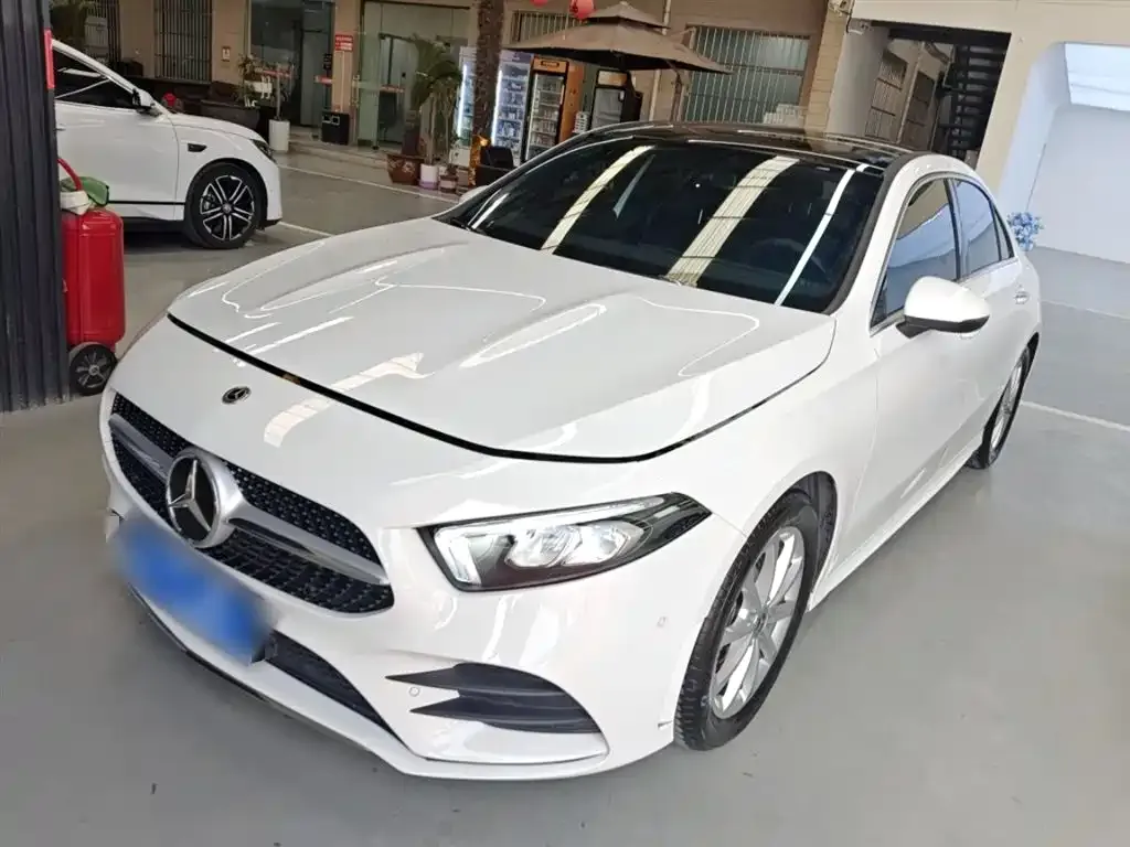 Mercedes-Benz A-Class 2021 из CN, фото 1