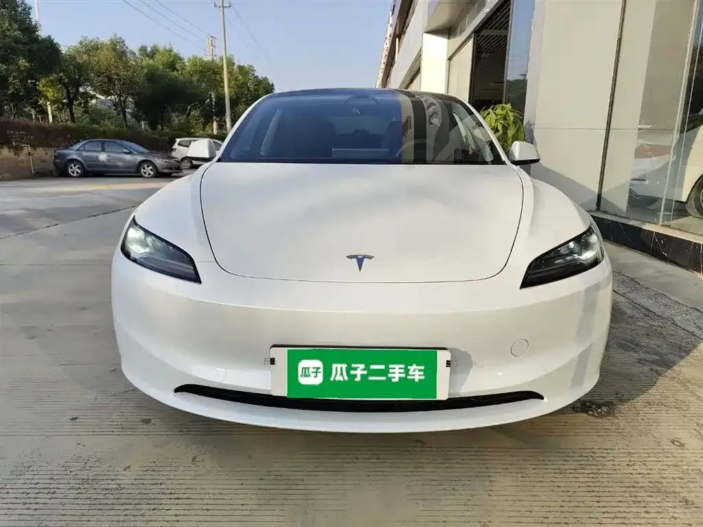 Tesla Model 3 2025 из CN, фото 10