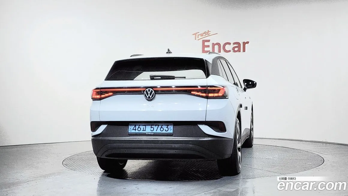 Volkswagen ID.4 — фото 7