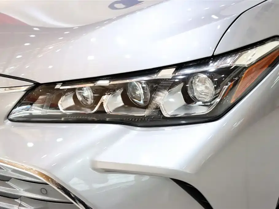 Toyota Avalon 2021 из CN, фото 7