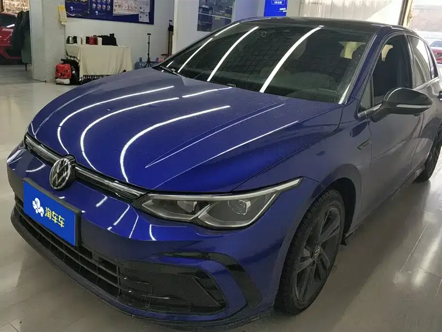 Volkswagen Golf 2023 из CN, фото 1