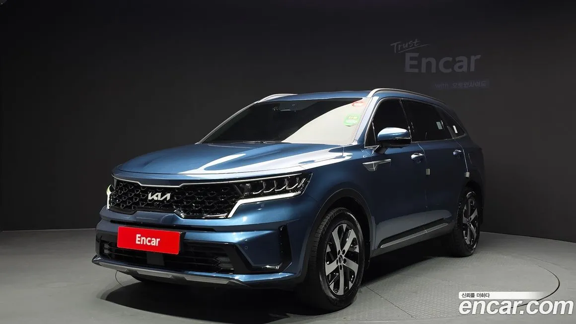 Kia Sorento — фото 1