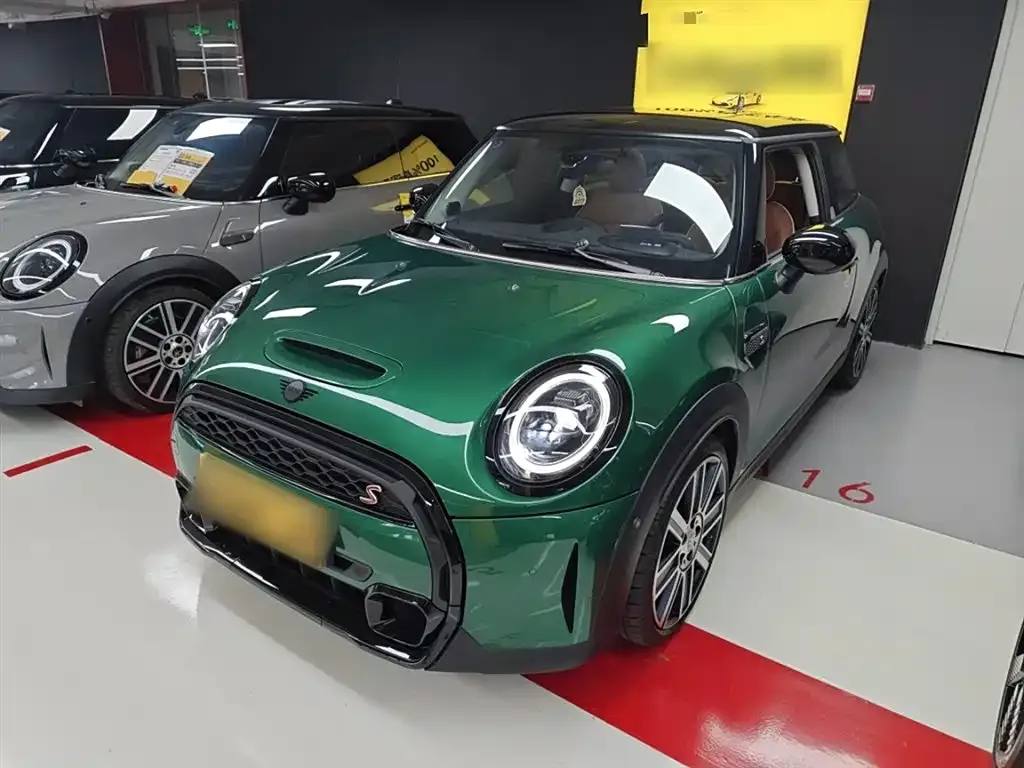 MINI Cooper (3-door) 2023 из CN, фото 7
