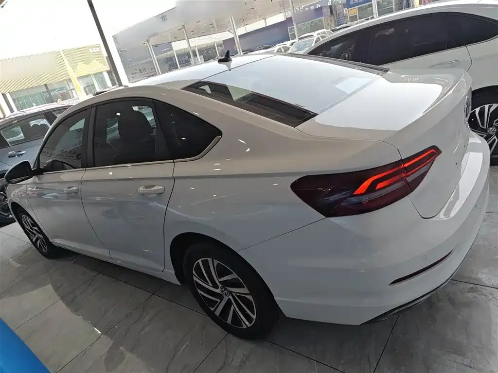 Volkswagen Lavida 2022 из CN, фото 6