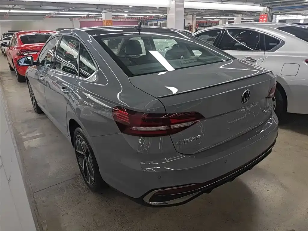 Volkswagen Lavida 2023 из CN, фото 3