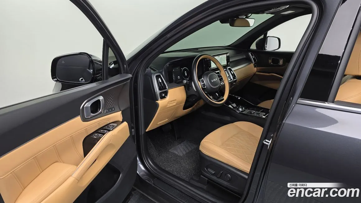 Kia Sorento — фото 10