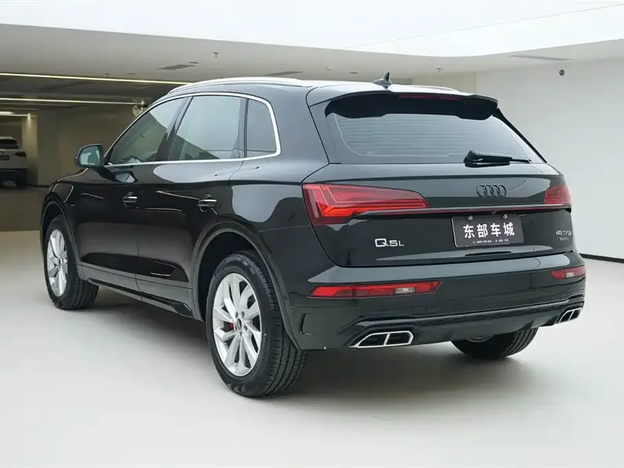 Audi Q5L 2022 из CN, фото 5