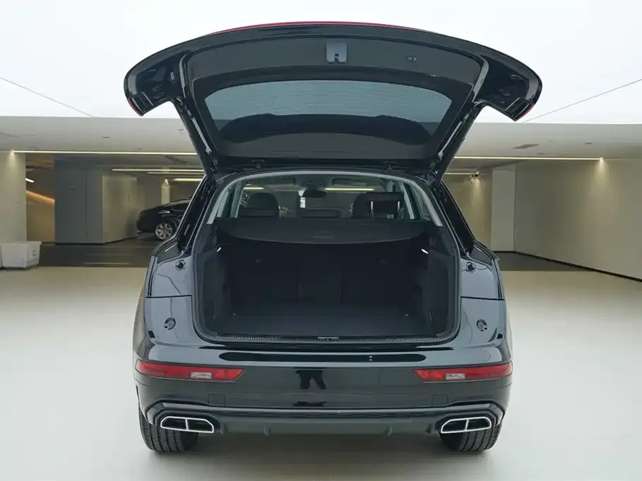 Audi Q5L 2022 из CN, фото 6
