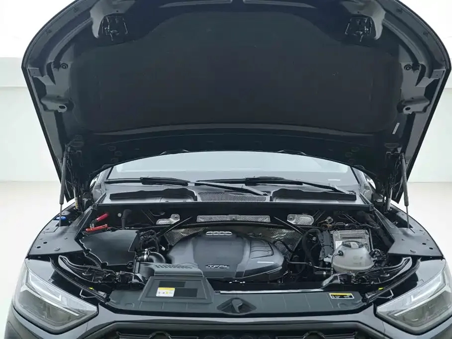Audi Q5L 2022 из CN, фото 10