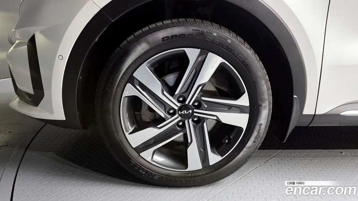 Kia Sorento — фото 5
