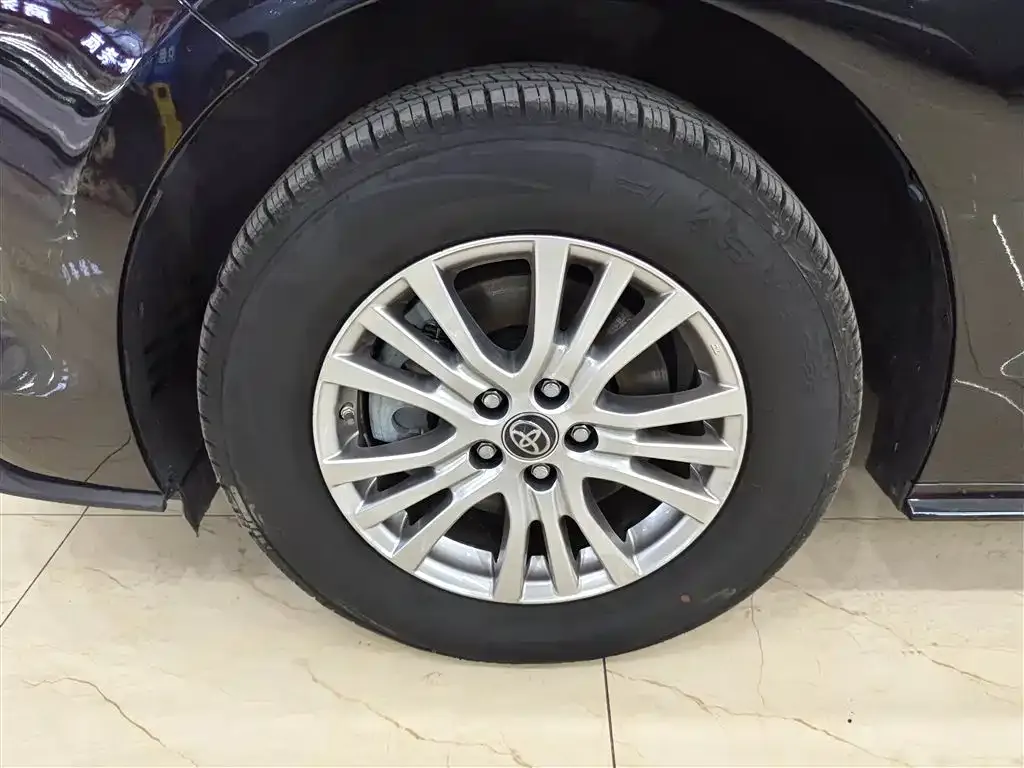 Toyota Sienna 2022 из CN, фото 6