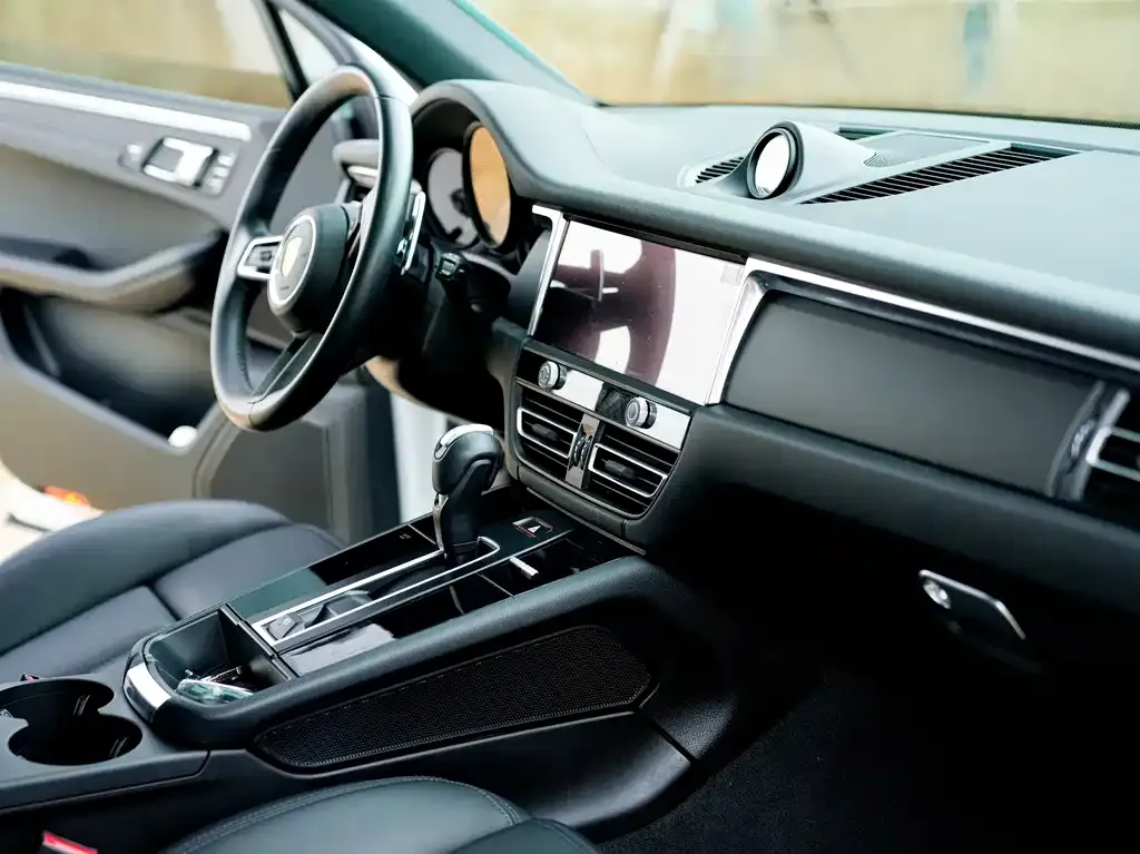 Porsche Macan 2023 из CN, фото 8