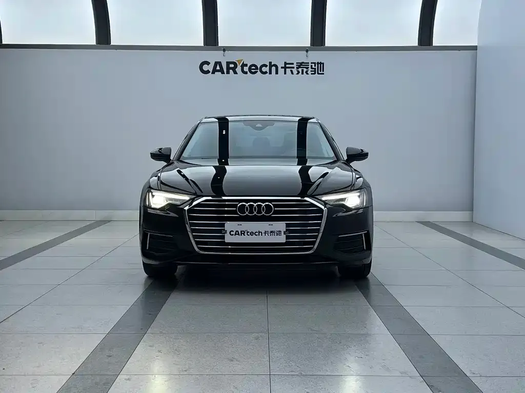 Audi A6L 2021 из CN, фото 3