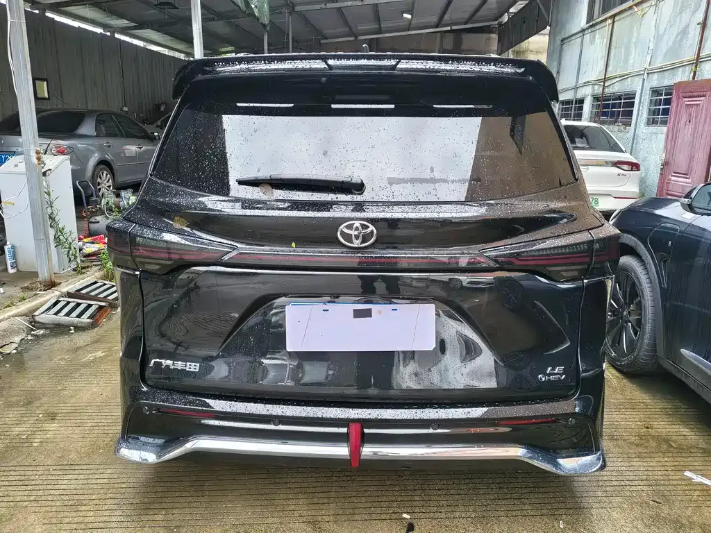 Toyota Sienna 2024 из CN, фото 10