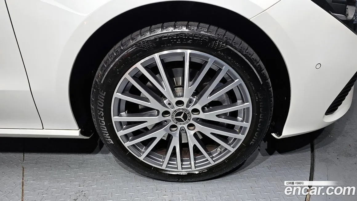 Mercedes-Benz CLA-Class 2025 из KR, фото 6