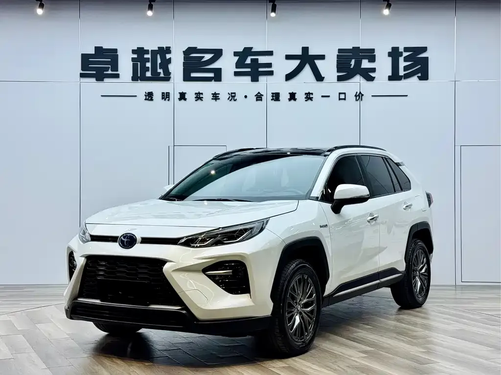 Toyota Wildlander — фото 1